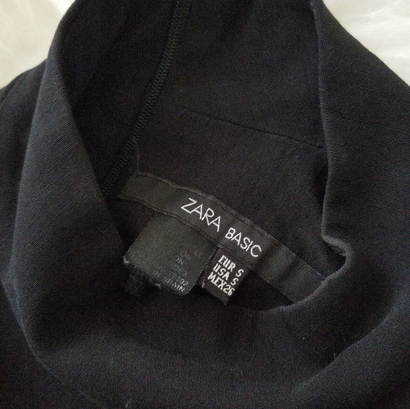 Dress - Picture 5 of 5